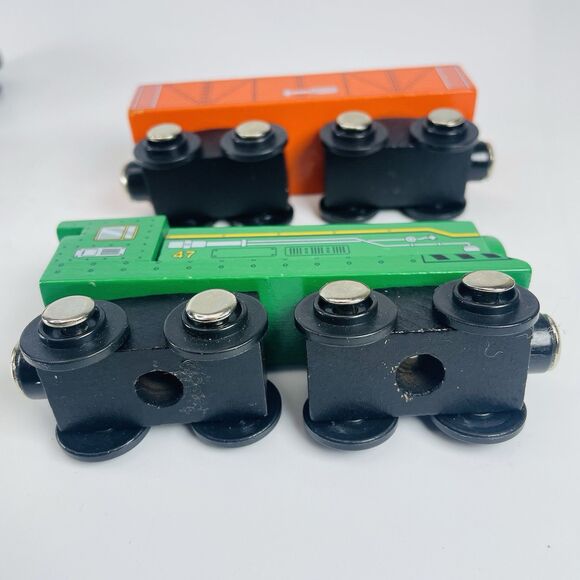 Maison Joseph Battat Wooden Train Carriage Engine Cars - Lot Of 4 - Picture 10 of 12